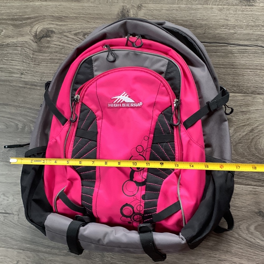 Pink back pack - Picture 2 of 12